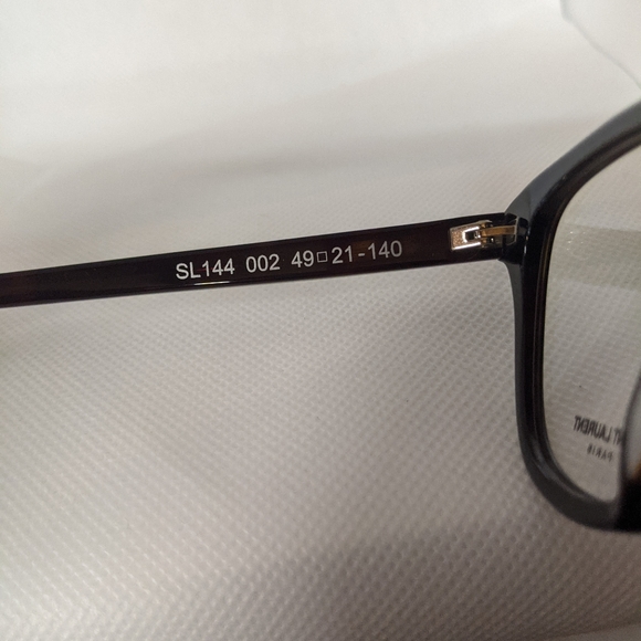 Ysl eyeglasses - Picture 2 of 4